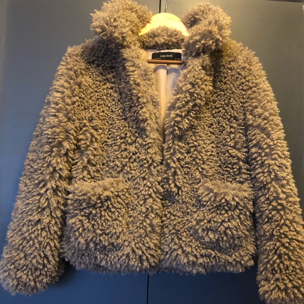 Zara Soft Faux Fur Jacket - size Small